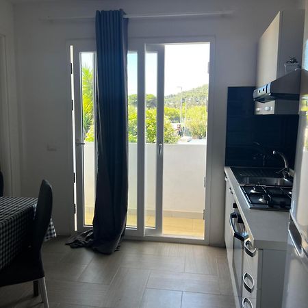 Tosk House 2 Apartman Peschici Kültér fotó