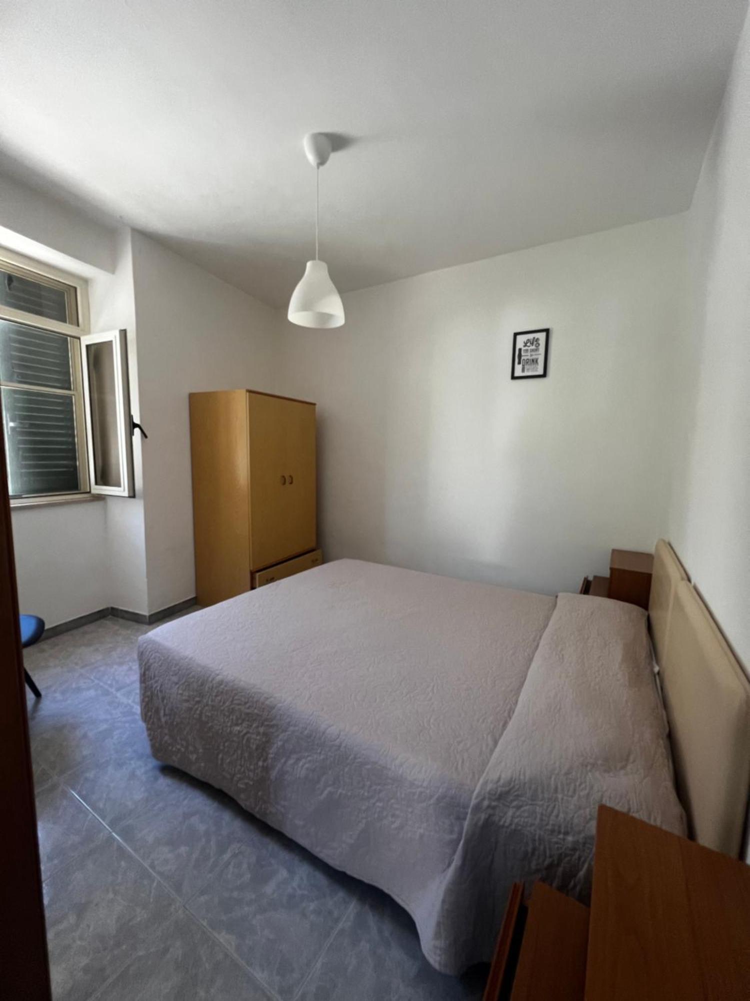 Tosk House 2 Apartman Peschici Kültér fotó