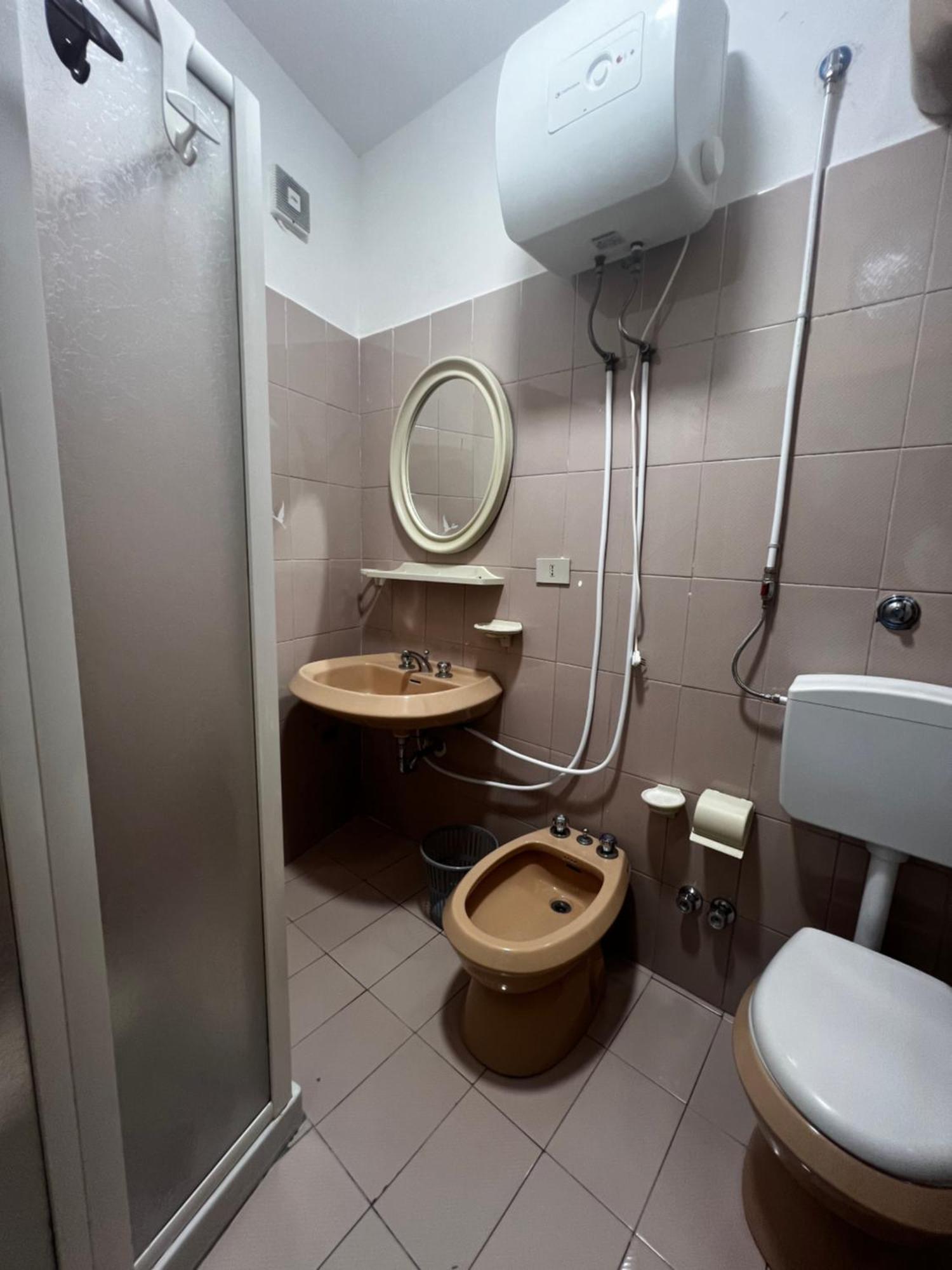 Tosk House 2 Apartman Peschici Kültér fotó