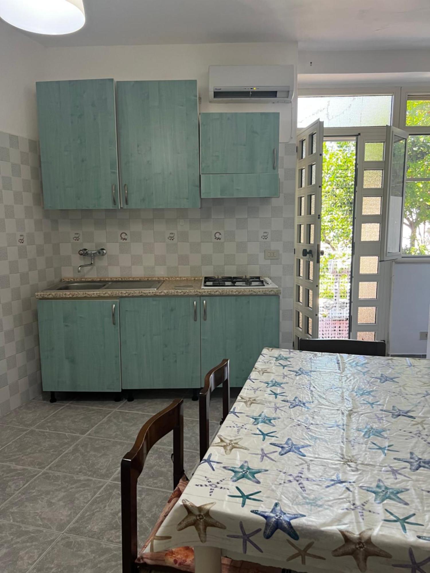 Tosk House 2 Apartman Peschici Kültér fotó