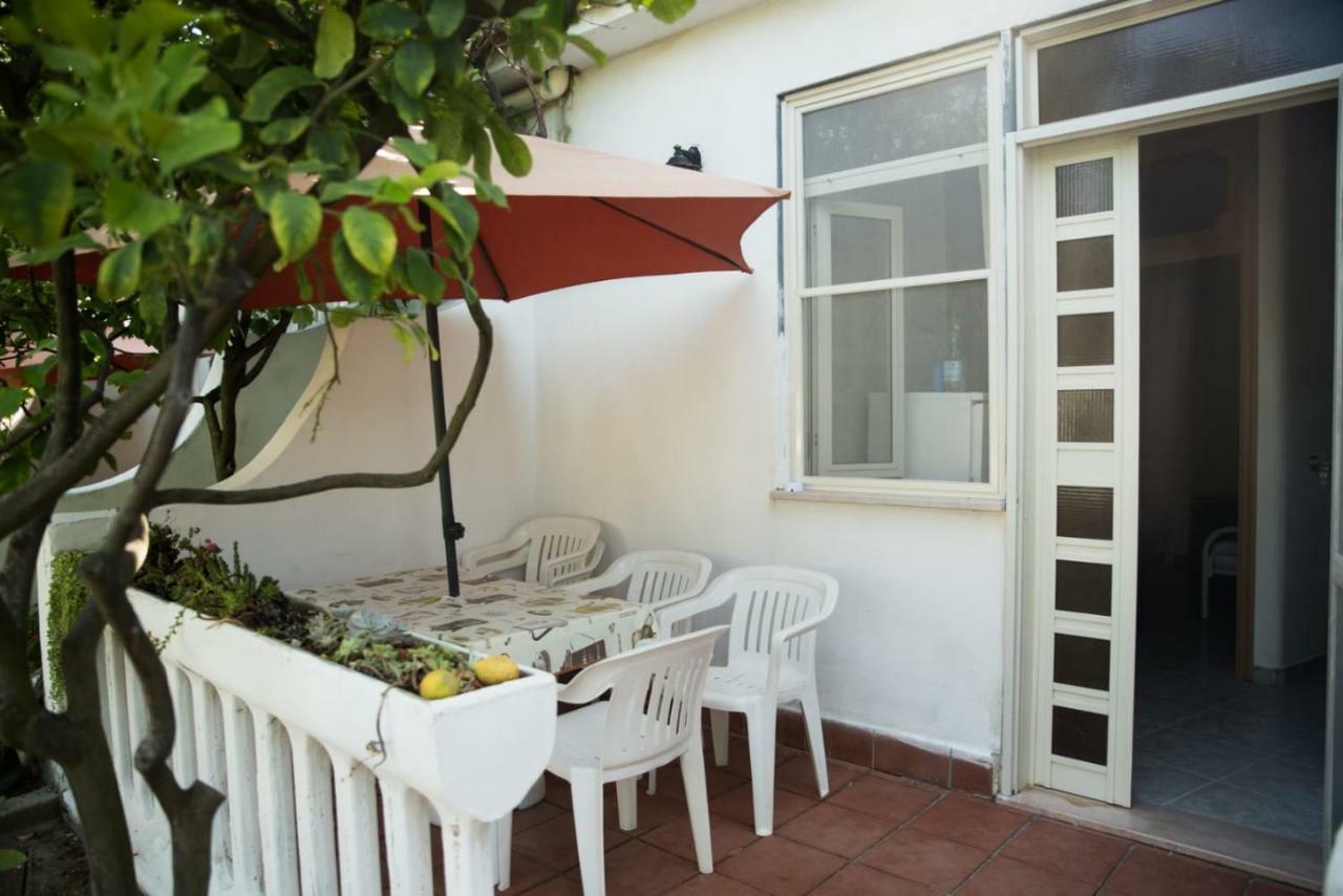 Tosk House 2 Apartman Peschici Kültér fotó
